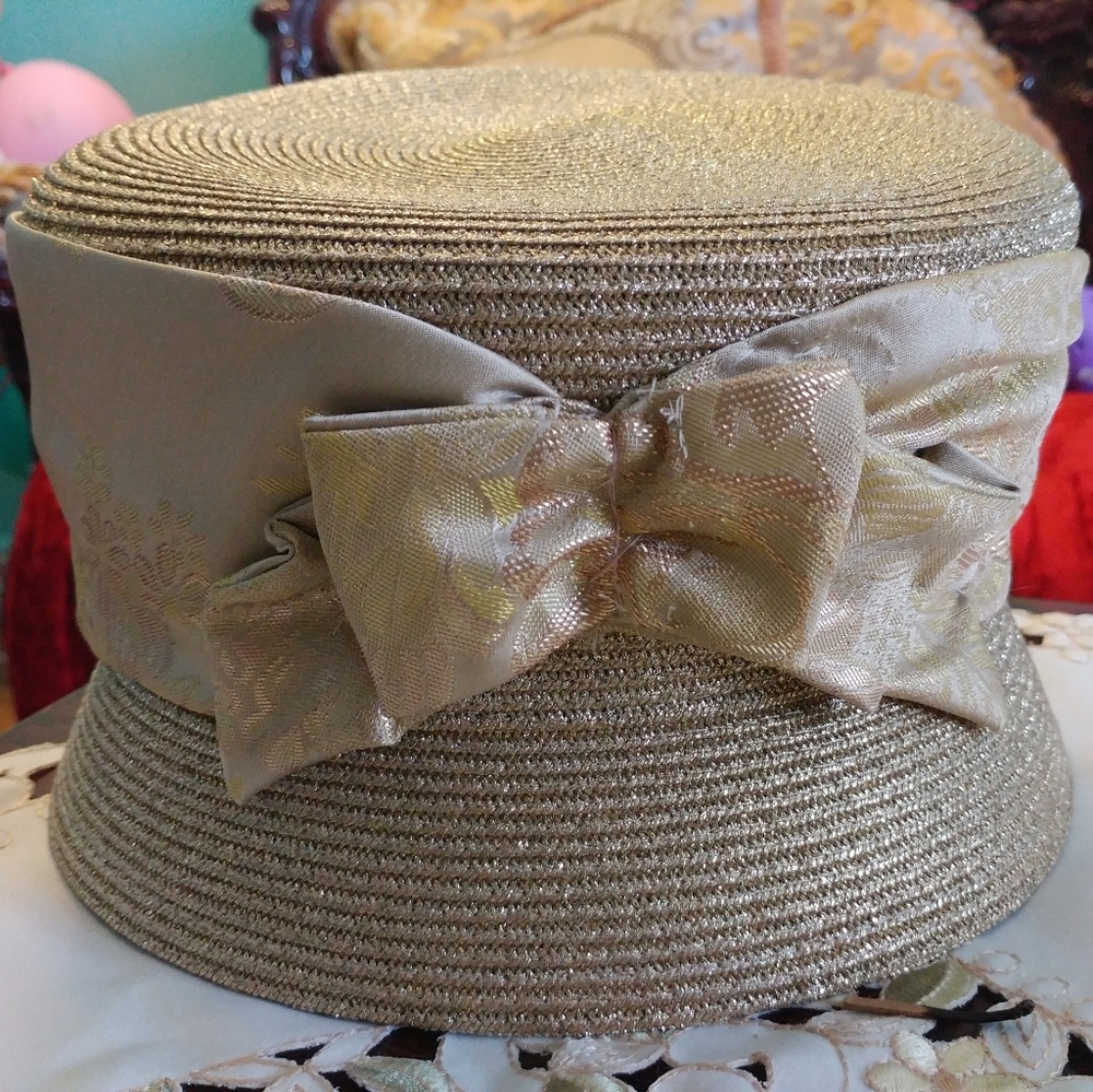 Lady's Hat